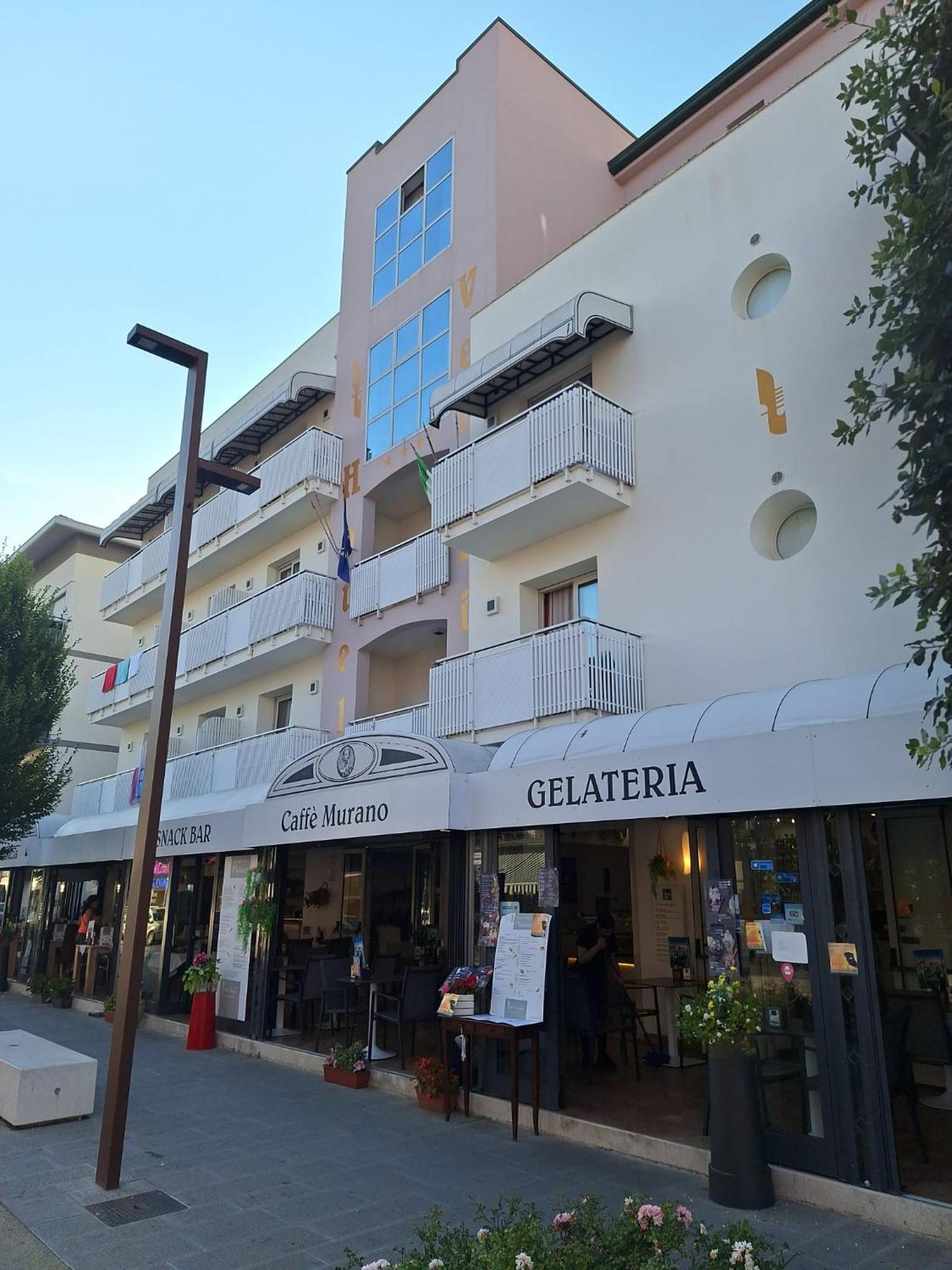 Hotel Venezia كاوْرلي المظهر الخارجي الصورة